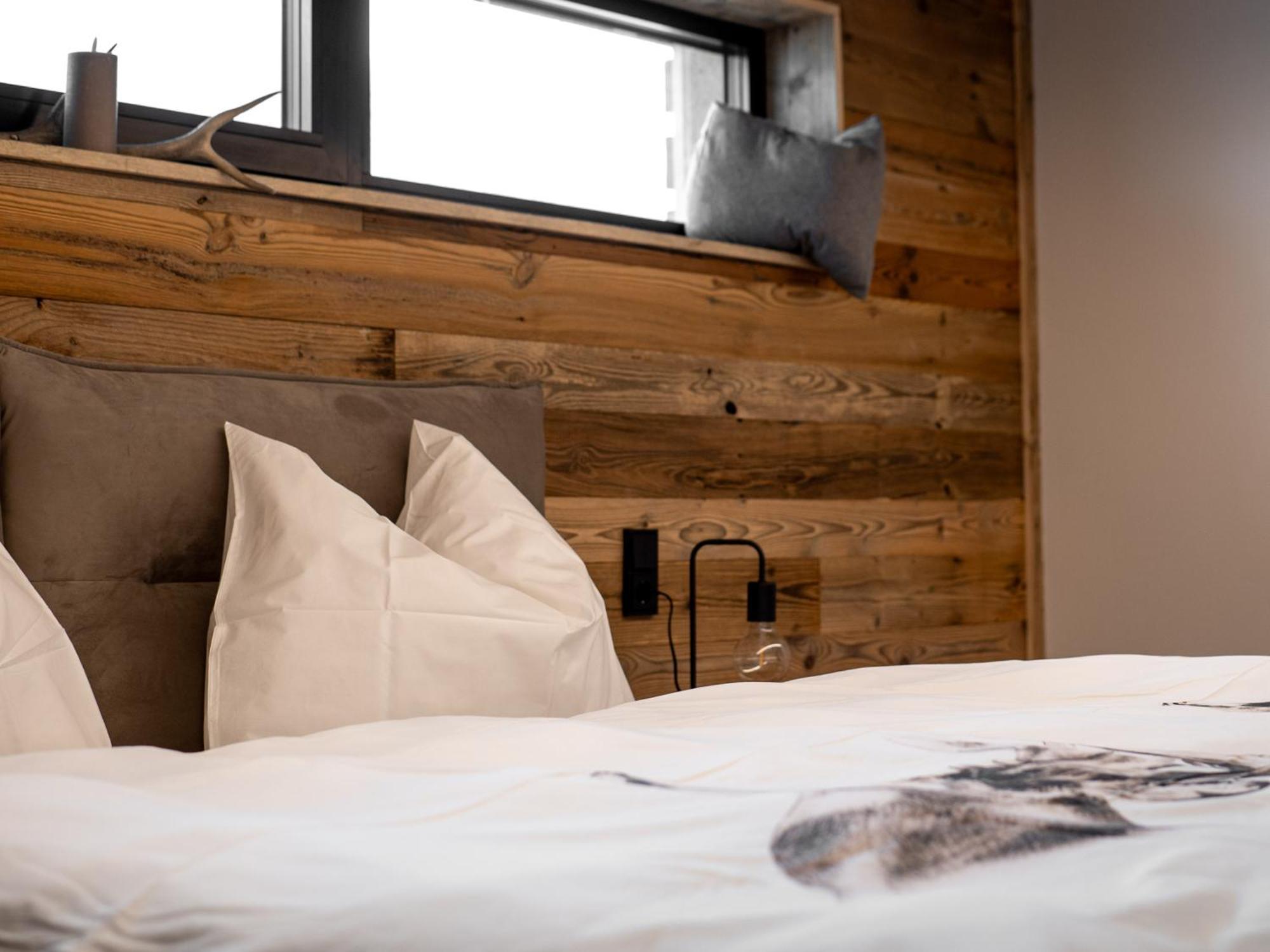 Peer Alm Hotell Navis Eksteriør bilde